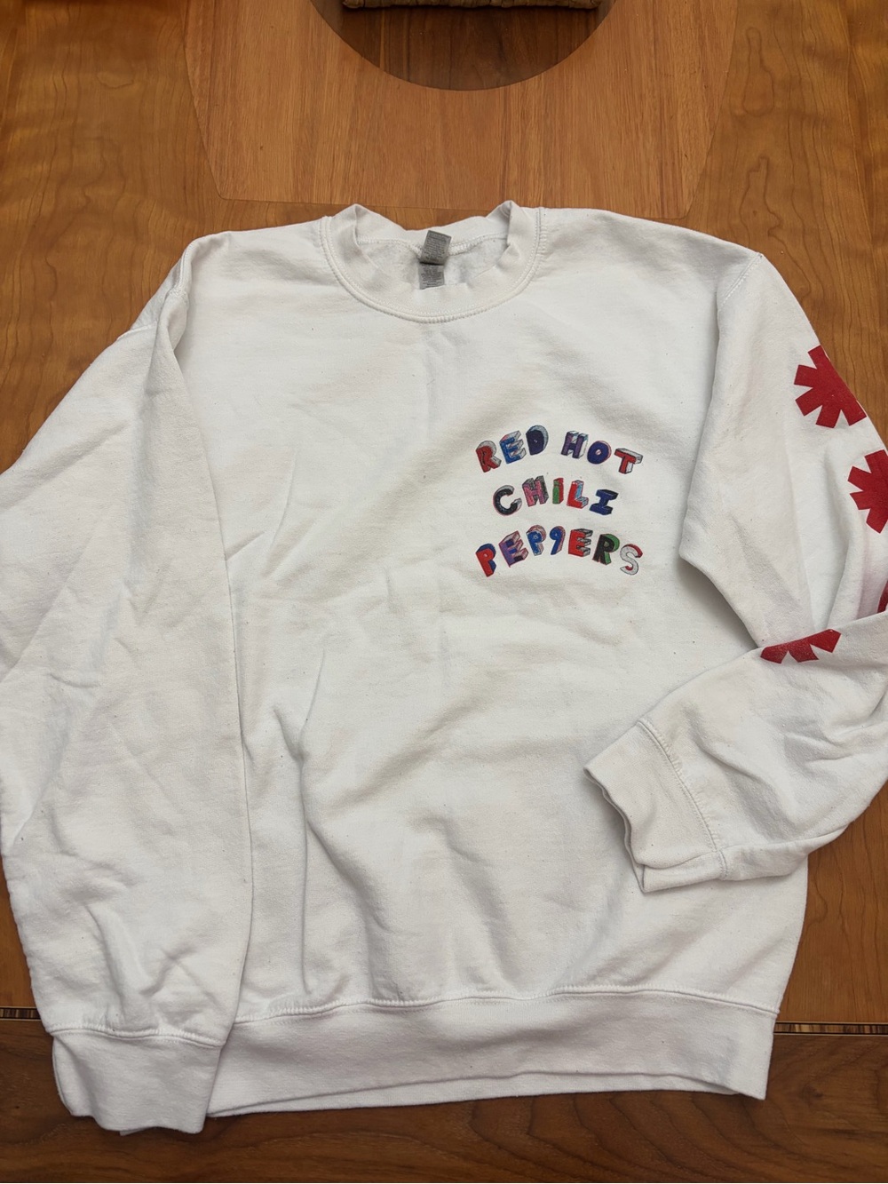 Gildan White Heavy Blend Crewneck Sweatshirt